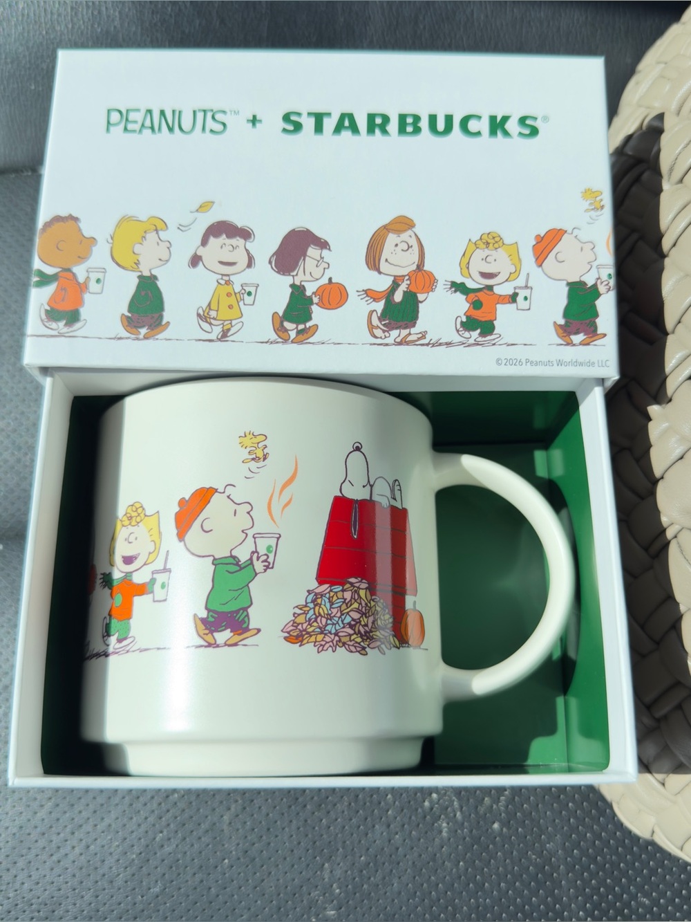NIB Starbucks Peanuts Collectible Gift Mug